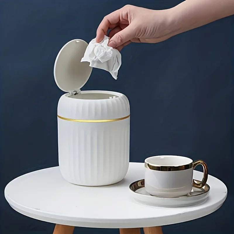 Mini Desktop Trash Can with Lid – Office & Bedroom Waste Bin Organizer